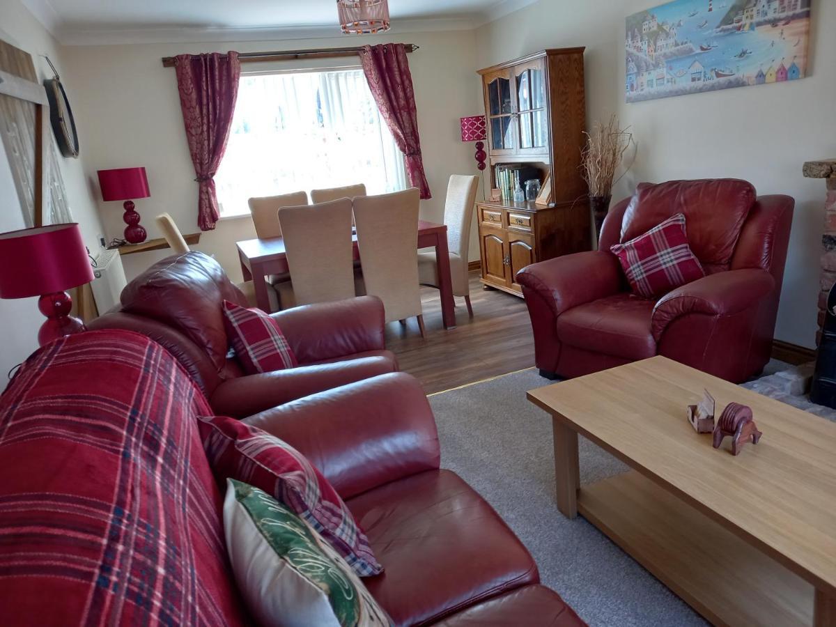Pet Friendly Beautiful Detached Cottage Close To Spurn Point, Easington And Withersea Кингстон-апон-Халл Экстерьер фото
