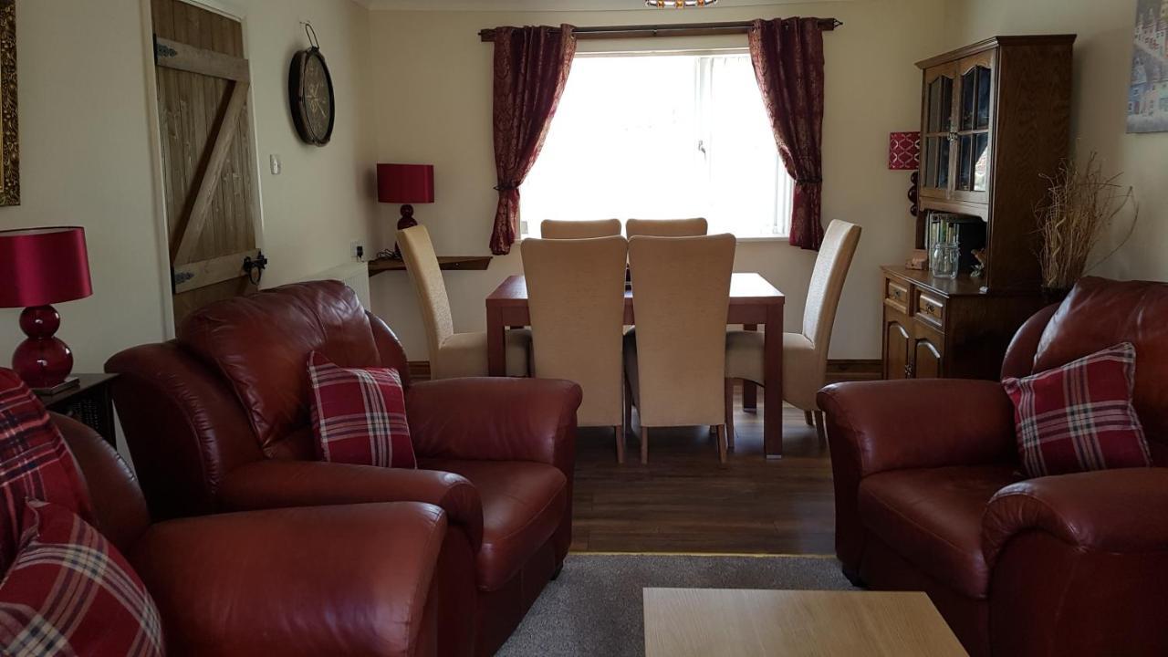 Pet Friendly Beautiful Detached Cottage Close To Spurn Point, Easington And Withersea Кингстон-апон-Халл Экстерьер фото