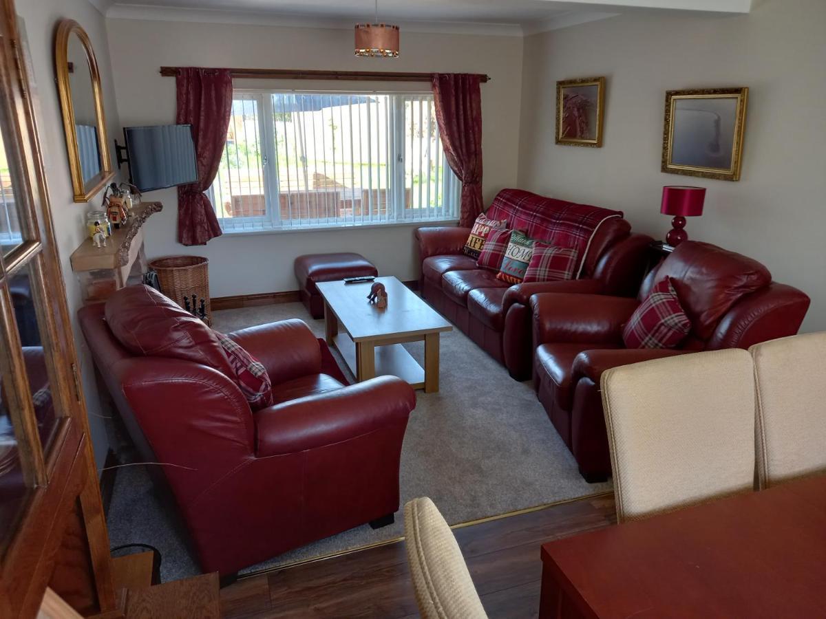 Pet Friendly Beautiful Detached Cottage Close To Spurn Point, Easington And Withersea Кингстон-апон-Халл Экстерьер фото