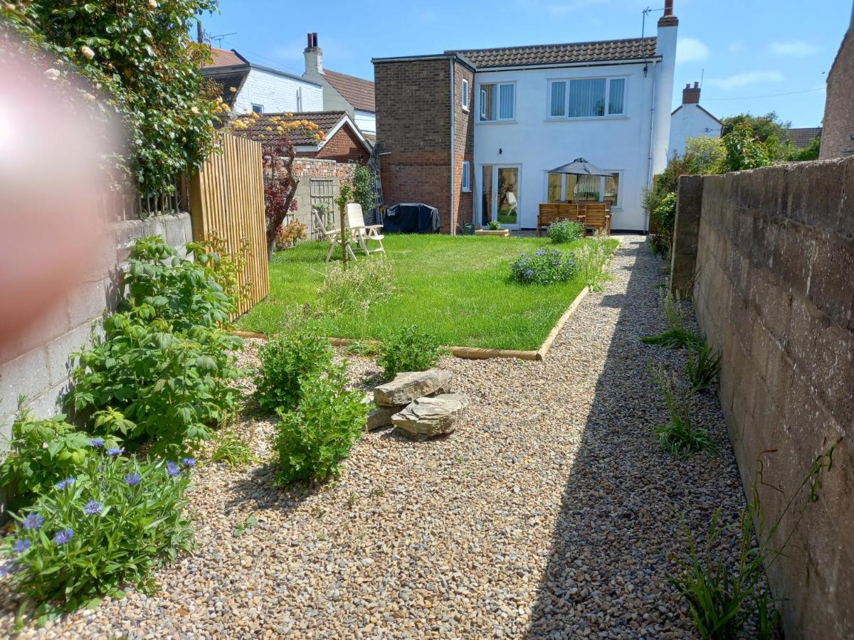 Pet Friendly Beautiful Detached Cottage Close To Spurn Point, Easington And Withersea Кингстон-апон-Халл Экстерьер фото