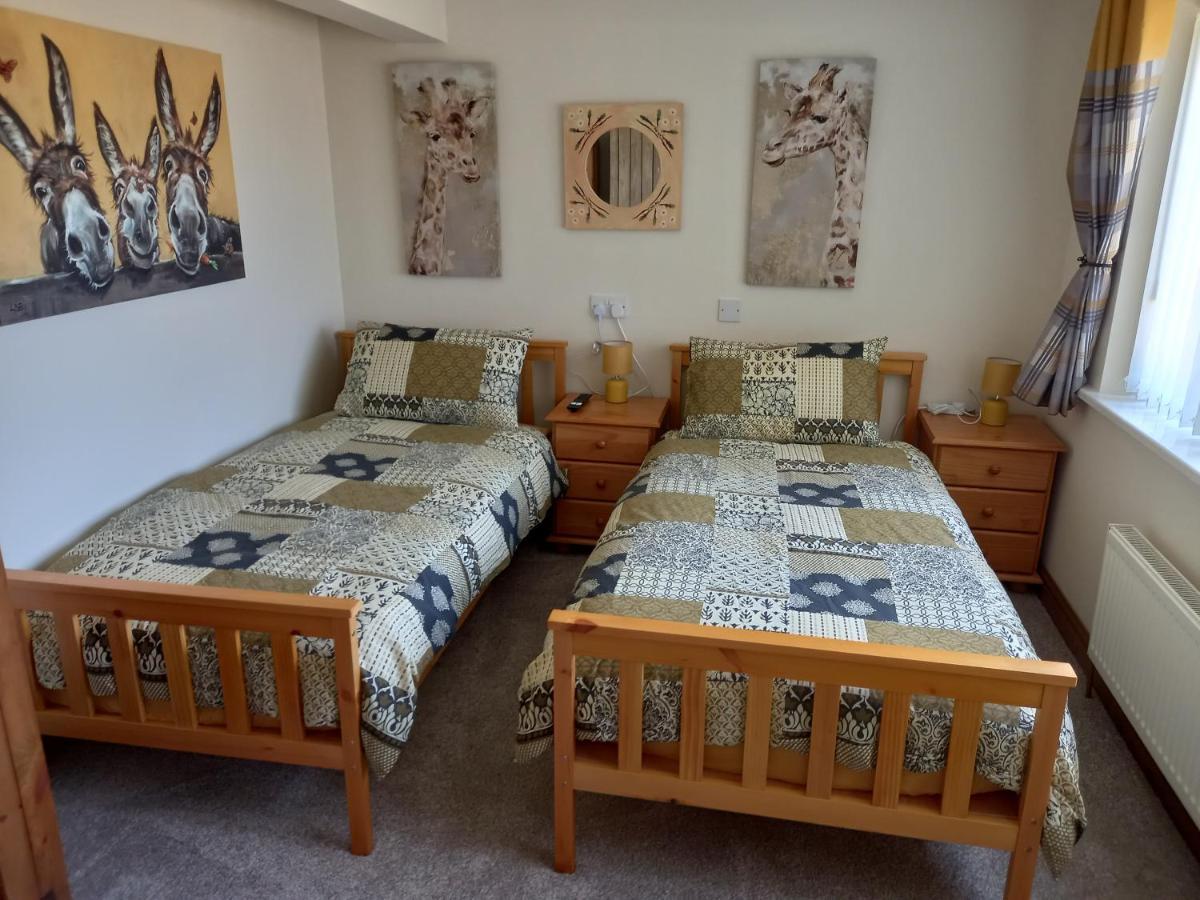 Pet Friendly Beautiful Detached Cottage Close To Spurn Point, Easington And Withersea Кингстон-апон-Халл Экстерьер фото