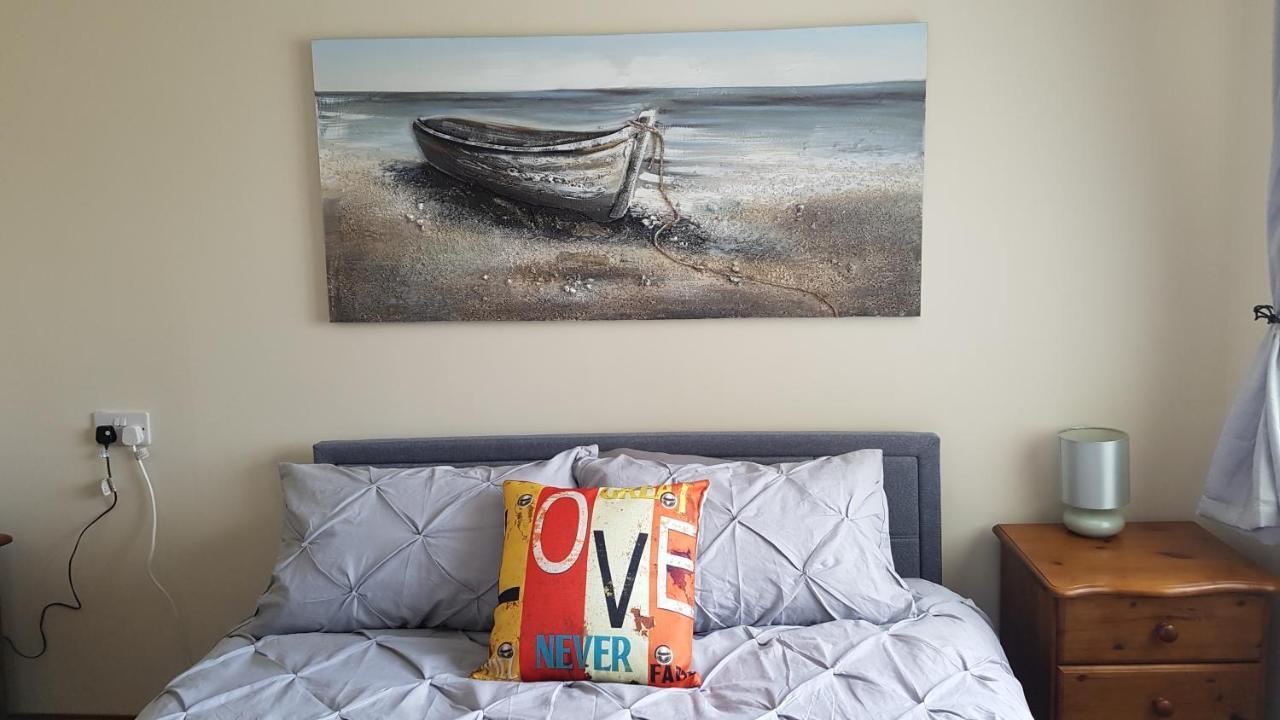 Pet Friendly Beautiful Detached Cottage Close To Spurn Point, Easington And Withersea Кингстон-апон-Халл Экстерьер фото
